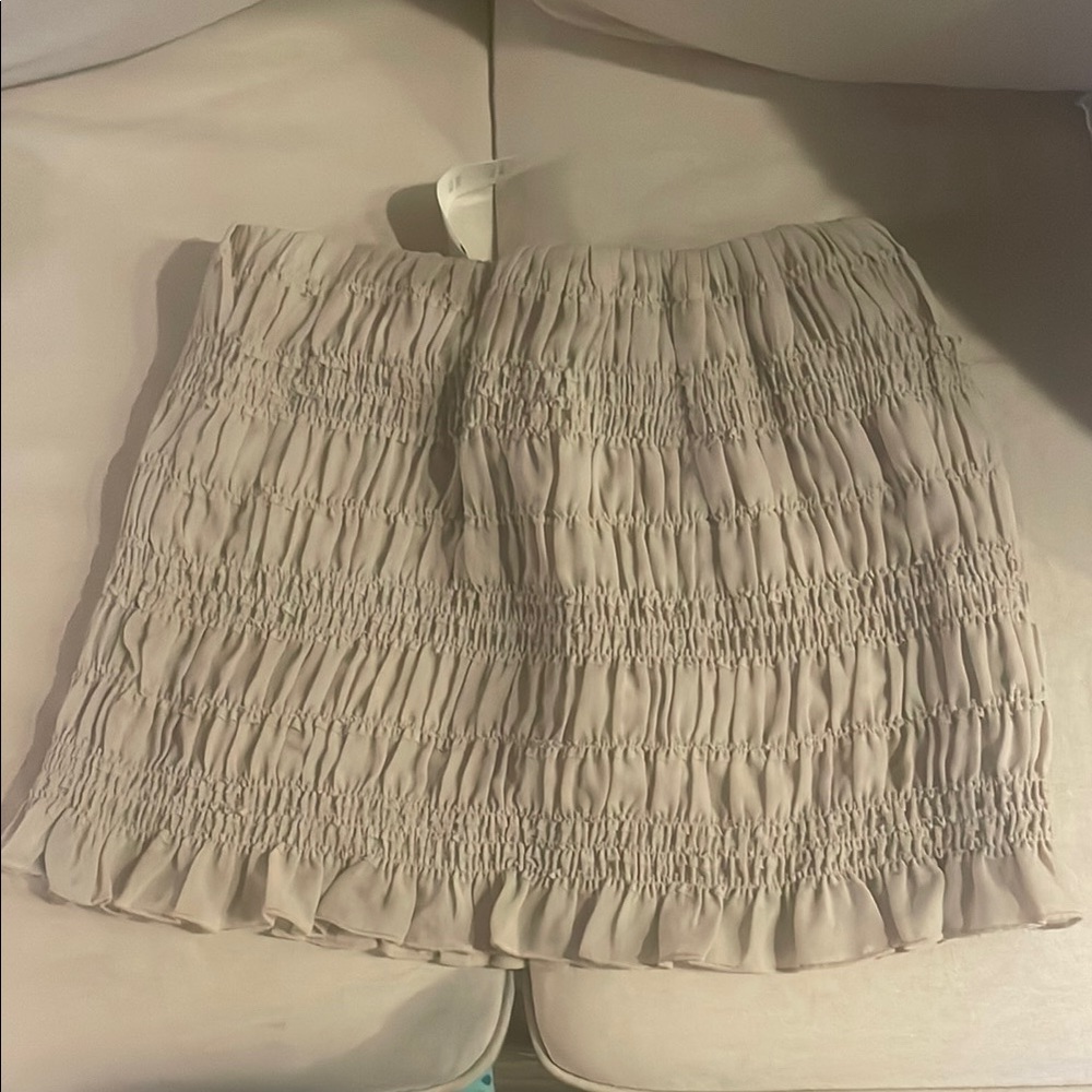 Abercrombie & Fitch Cream Ruched Mini Skirt